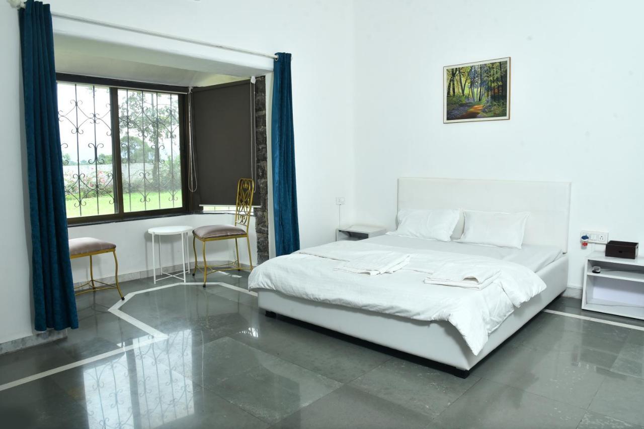 Whispering Woods Villa And Eco Farms Lonavala Exterior foto